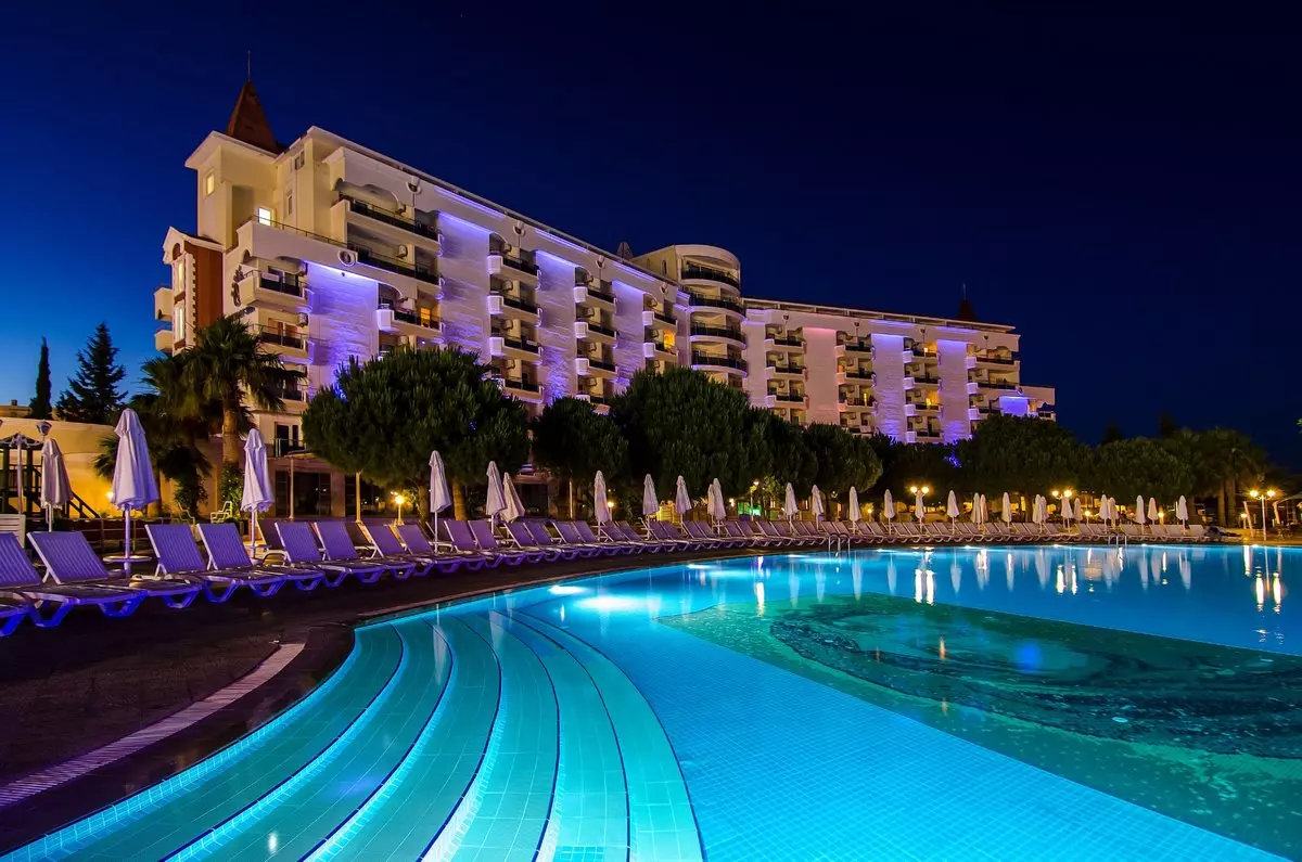 garden-of-sun-didim9 (Copy).jpg
